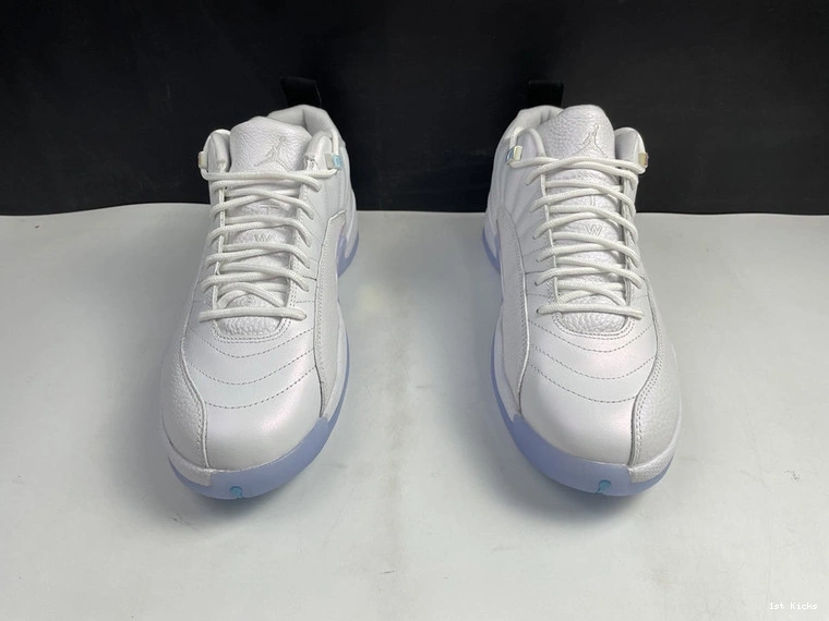 DB0733-190 12 Low Jordan Easter Retro - (2021) 0116